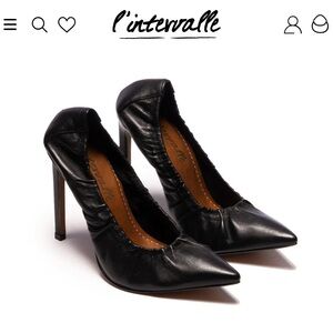 L’intervalle Britney Black Leather Heels